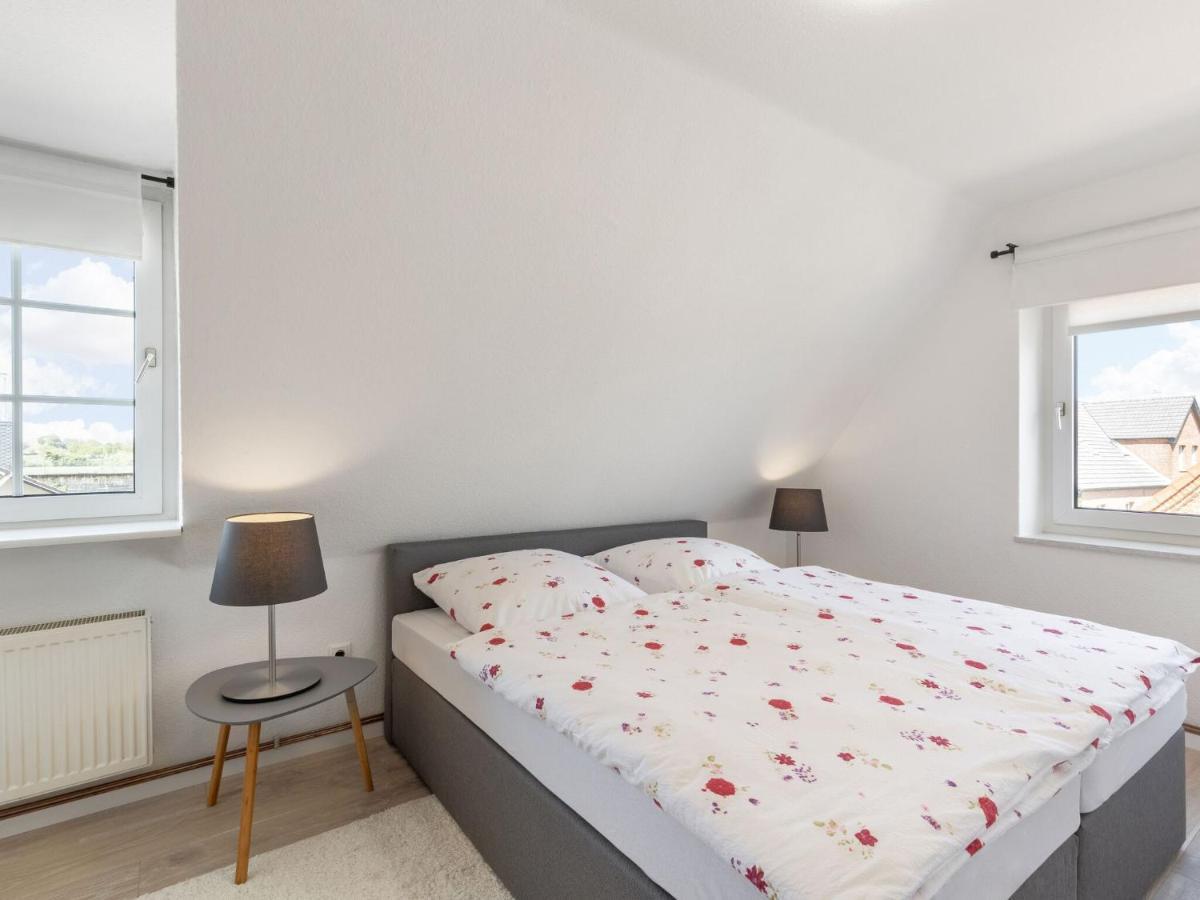 Scenic Apartment in Oldenburg near Sea&Forest max 3 adults Dannau Exterior foto
